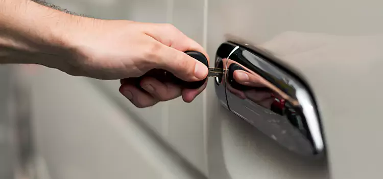 Why Choose Our Auto Locksmith Team in Cooper City, FL?
